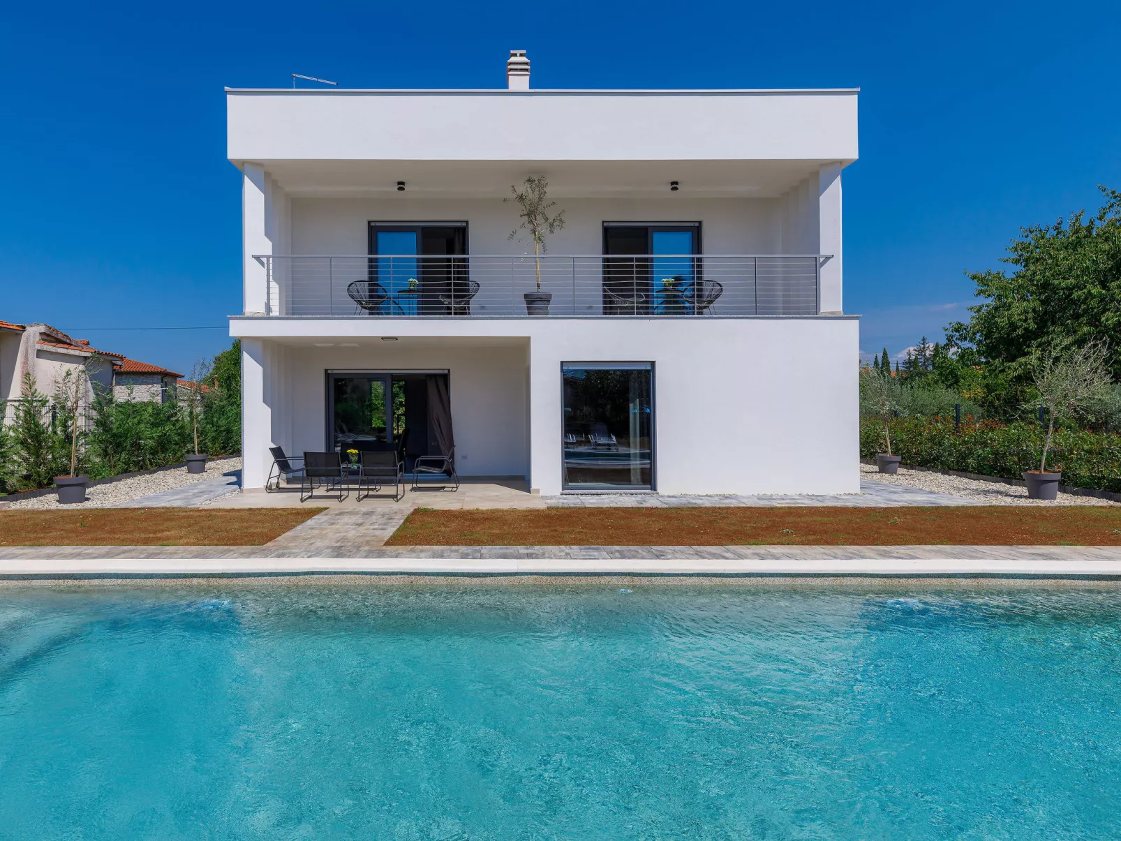 Villa Essea-Dehors