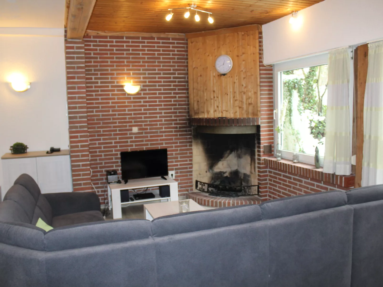 Eifelnatur (Haus 2)-Inside
