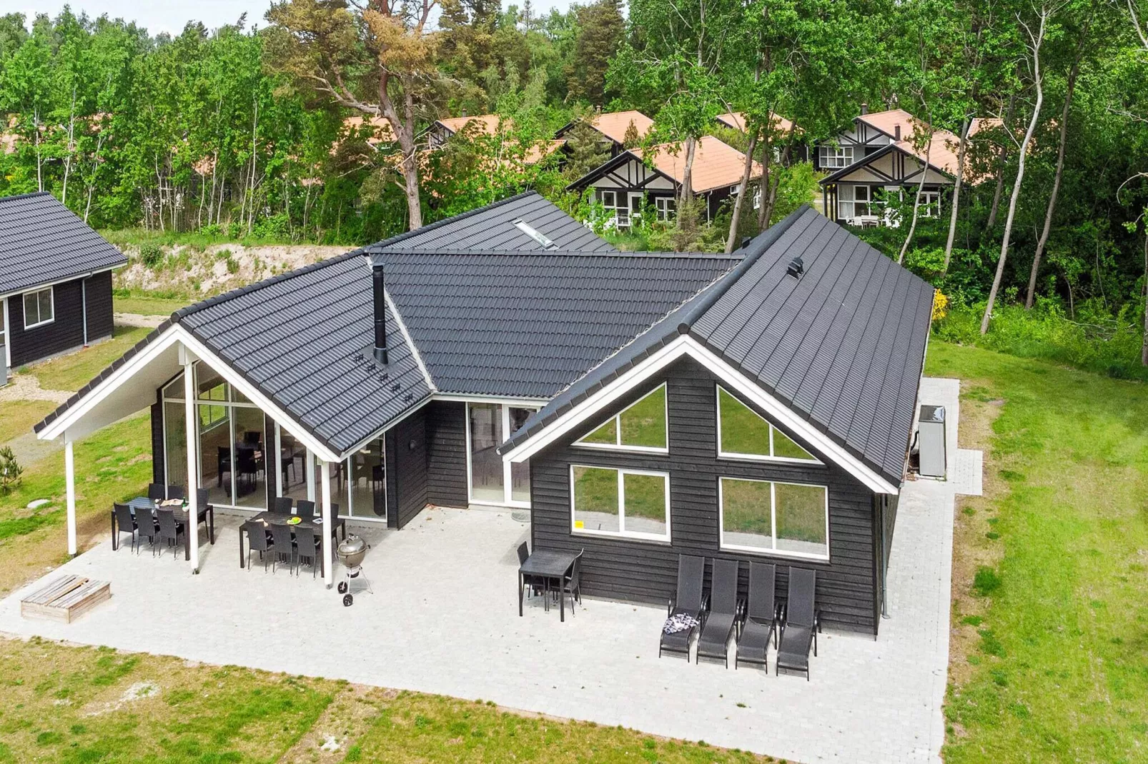 18 person holiday home in Væggerløse-Outdoor