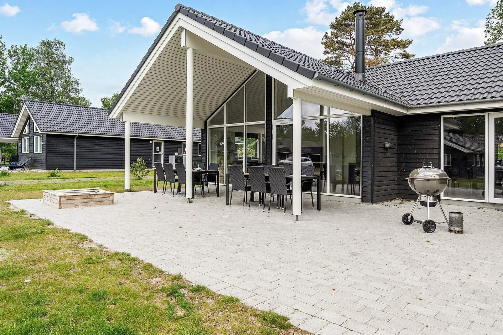 18 person holiday home in Væggerløse-Outdoor