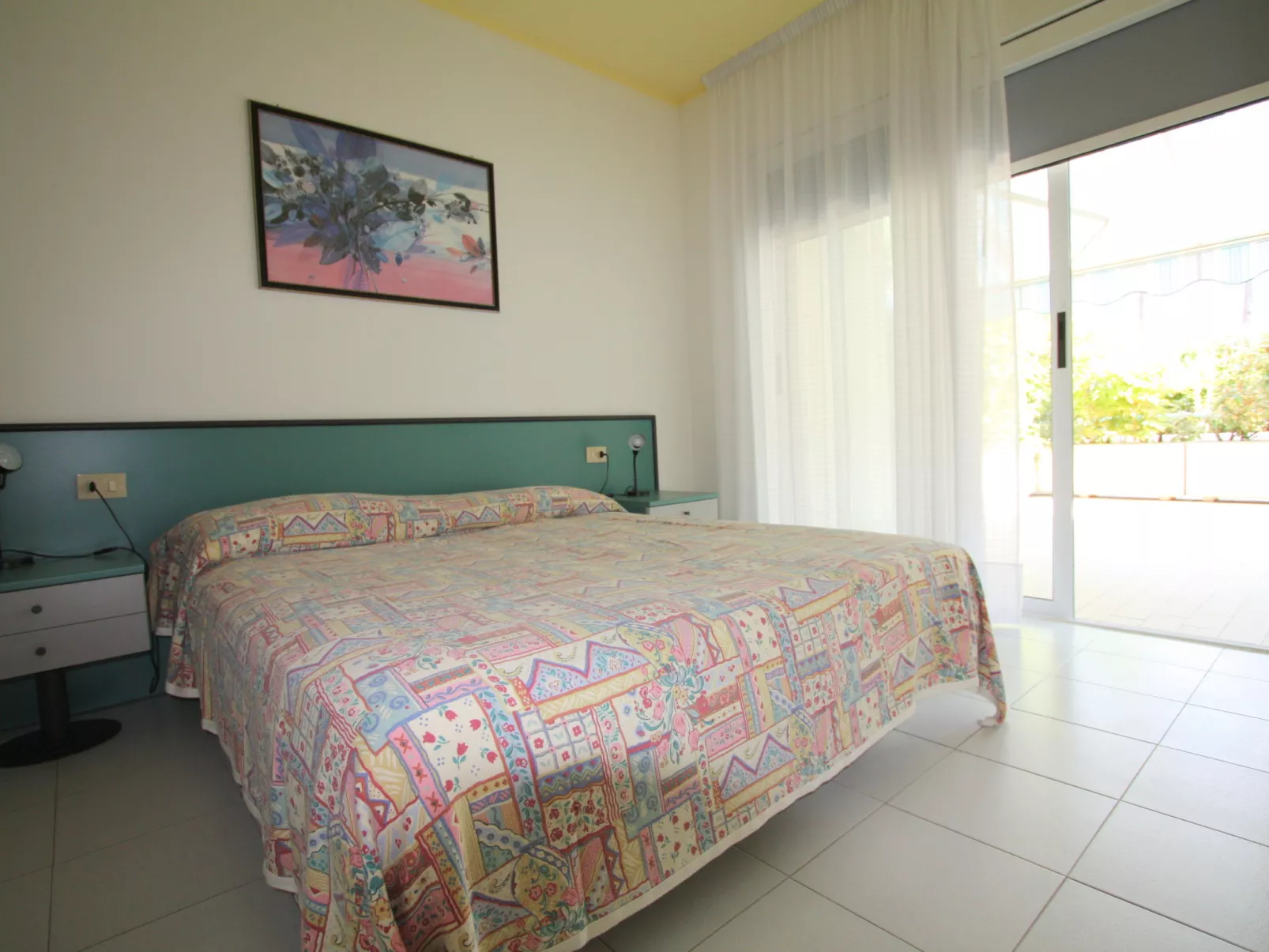 Residence Pinewood-Inside