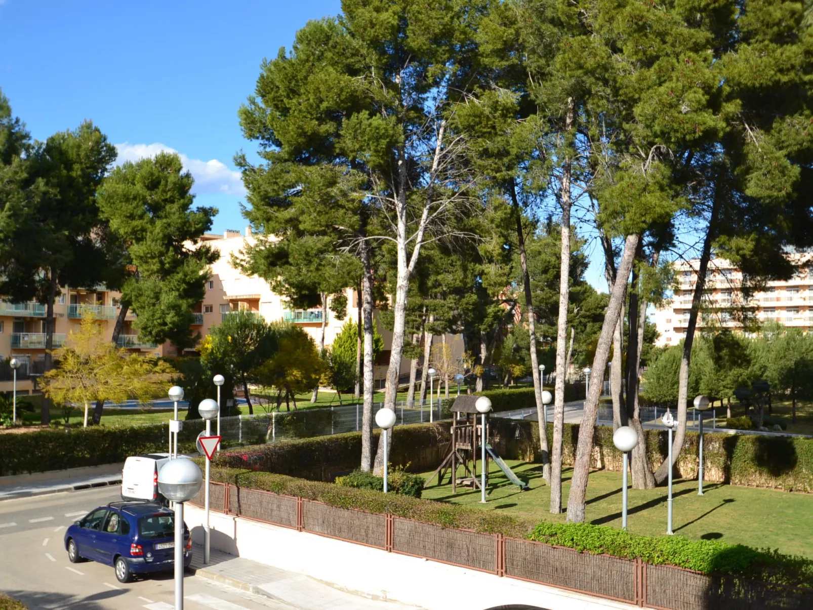 Montserrada-Outside
