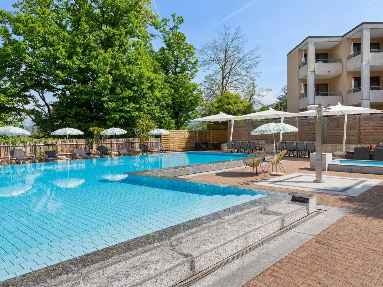 Resort al Centro-Dehors