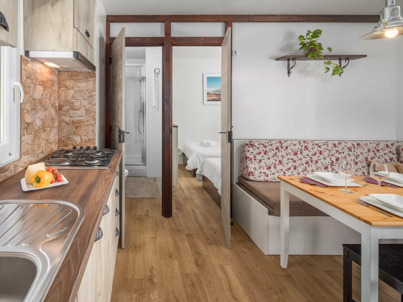 Mobilhome Deluxe-Inside