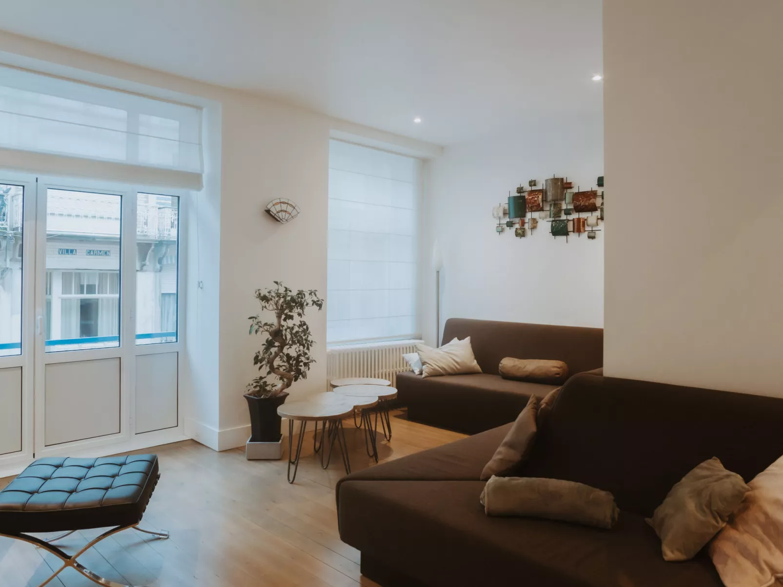 Historical and spacious-Dedans