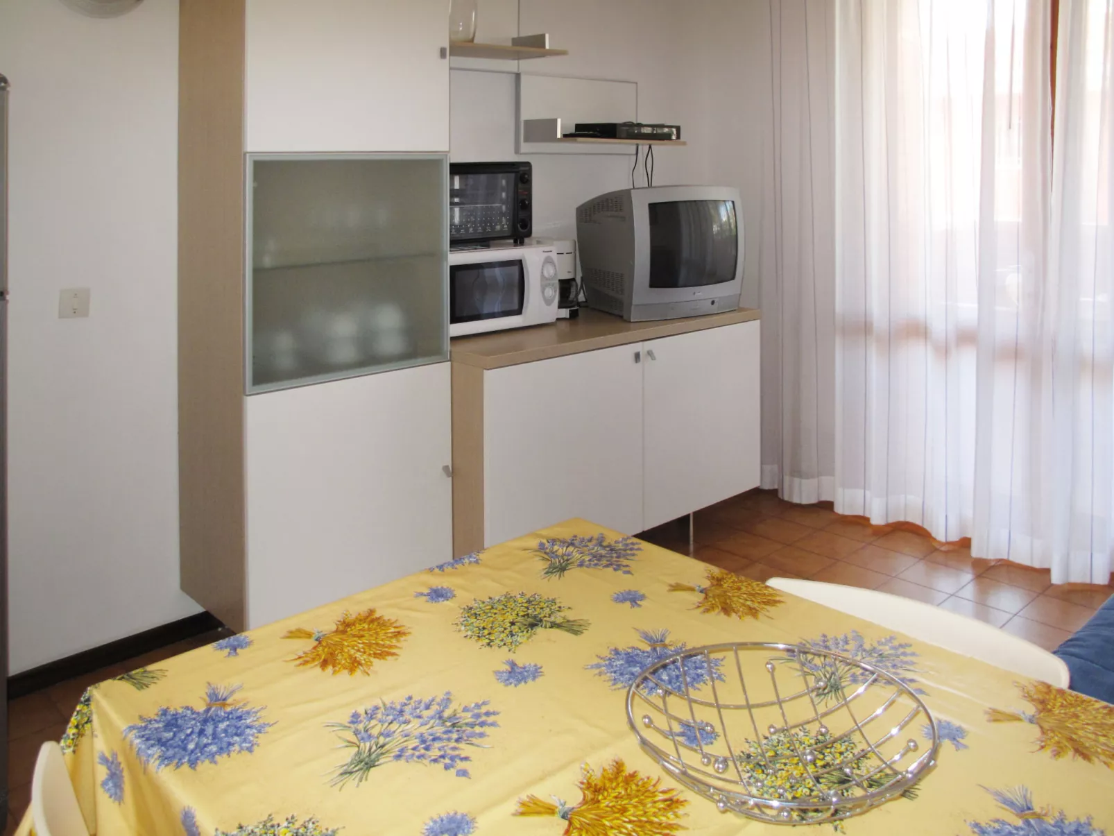 Villaggio Capistrano-Inside