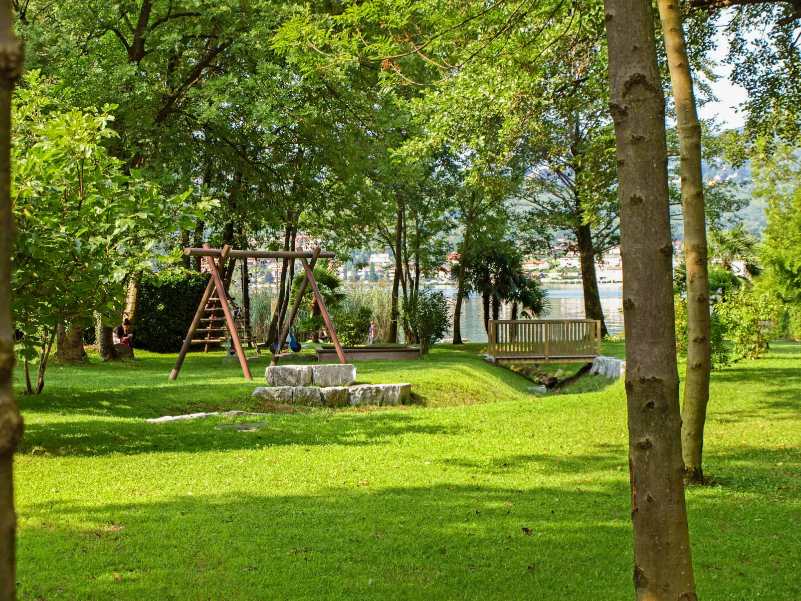 Residenza Parcolago Apt 018 mit Garten-Outside