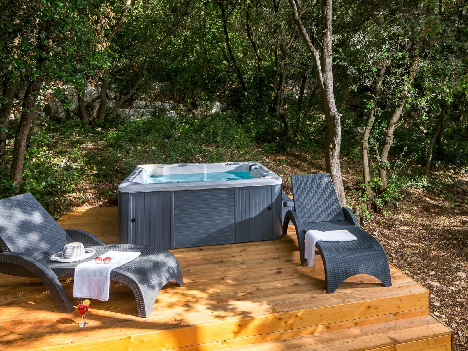 Mobilhome Villa Prestige with jacuzzi-Outside