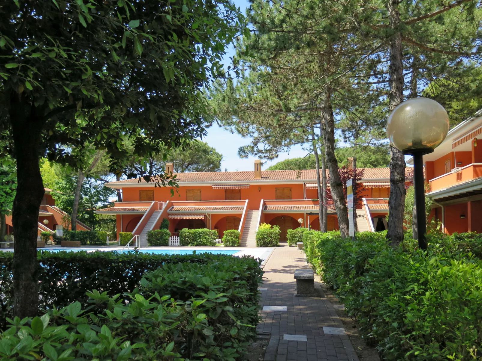 Villaggio Capistrano-Dehors