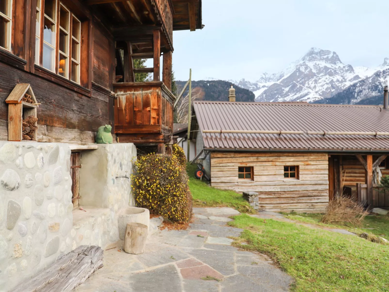 Chalet Pierre Fleur-Outside