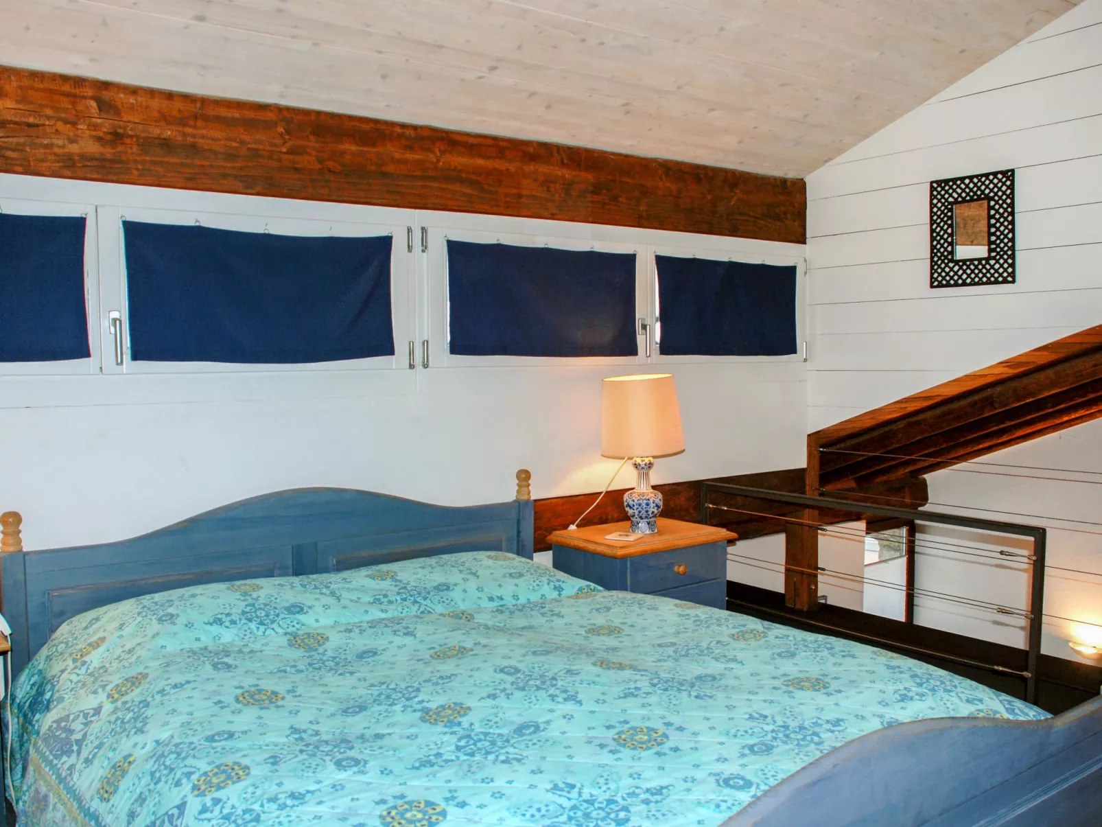 Cantagallo-Inside