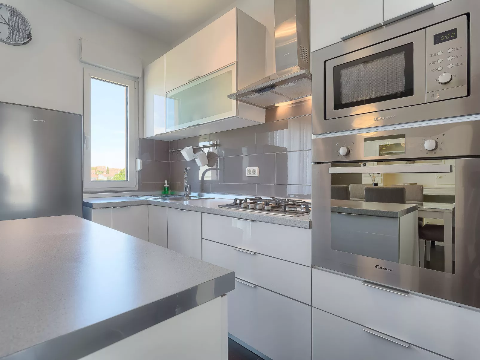 Rovere-Inside