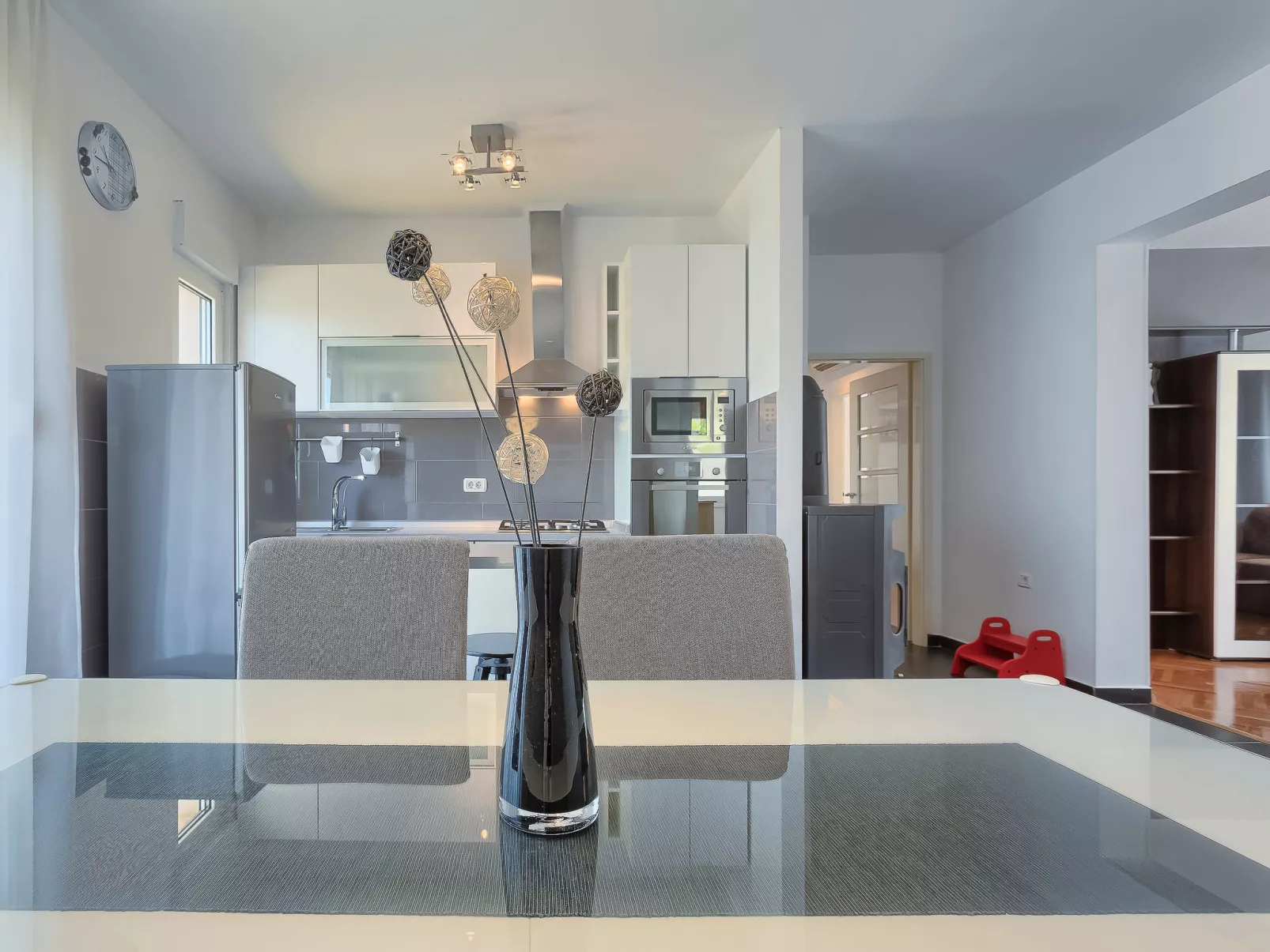 Rovere-Inside