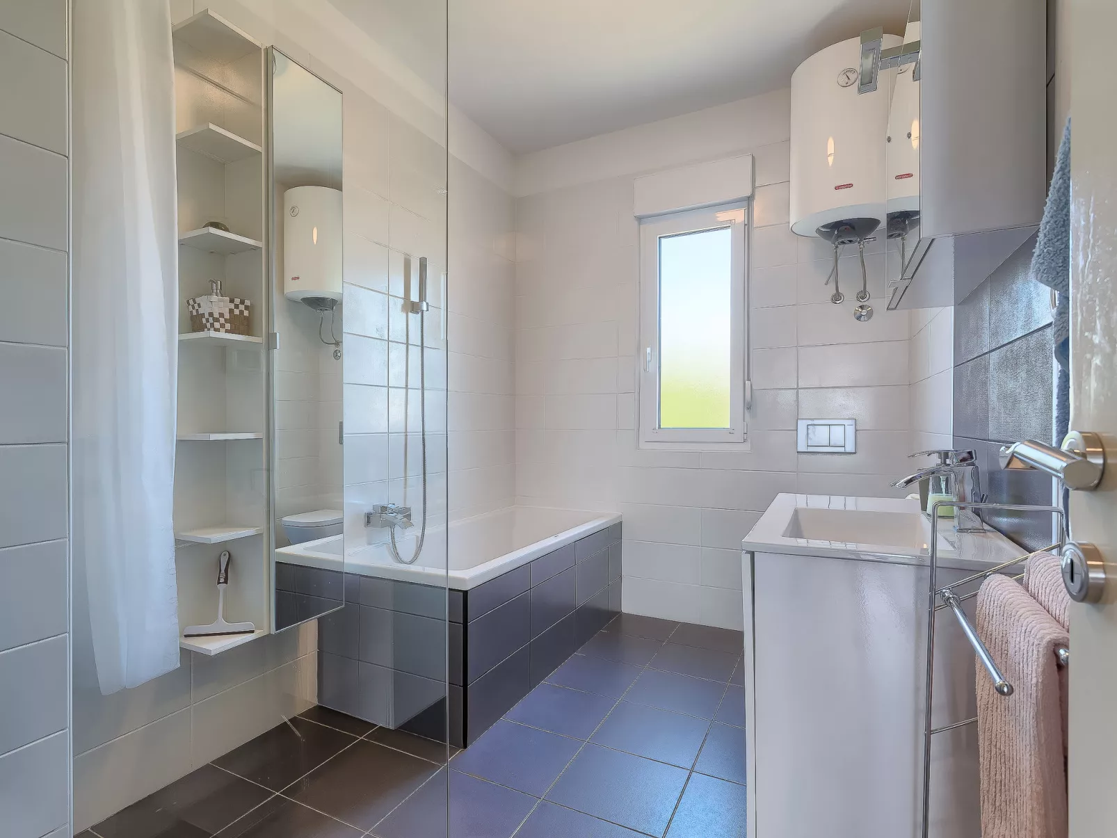Rovere-Inside