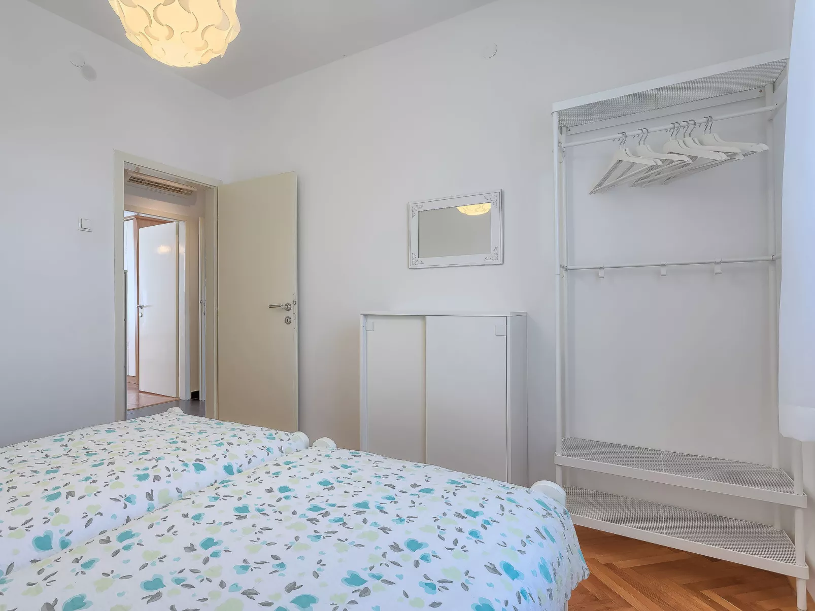 Rovere-Inside
