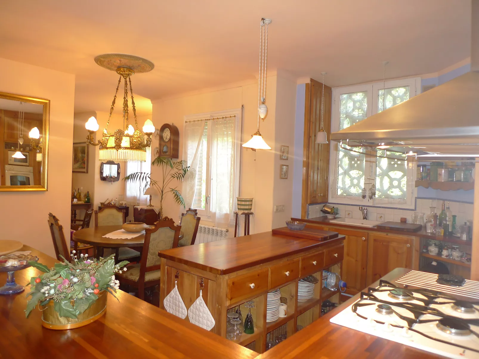 Olot-Inside