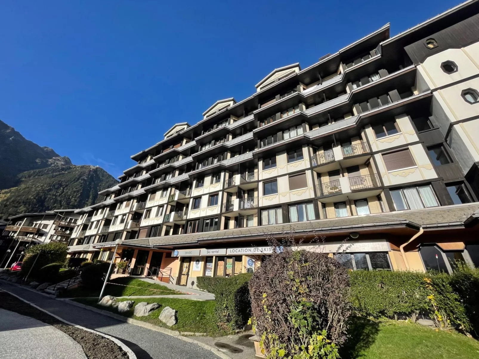 Le Chamois Blanc-Dehors