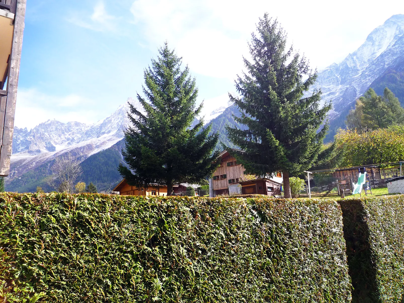 Les Chamois-Outside