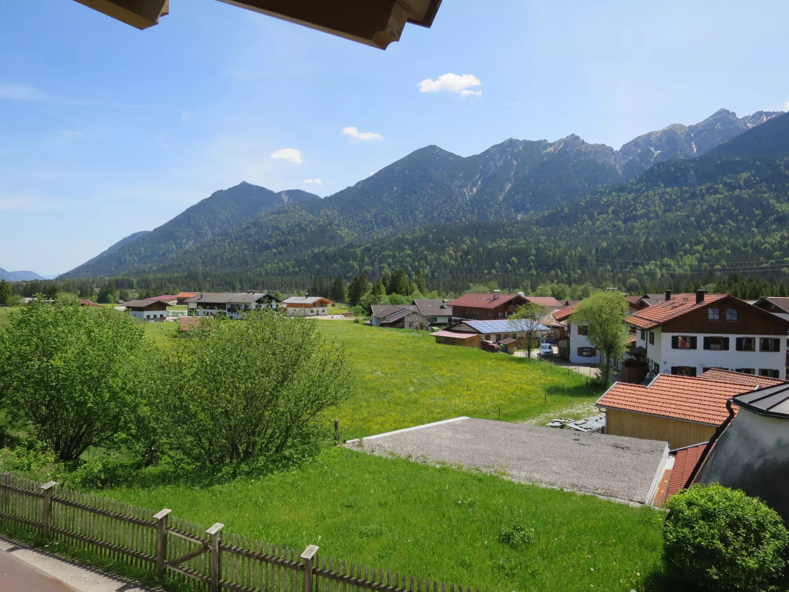Flösserstrasse-Outside