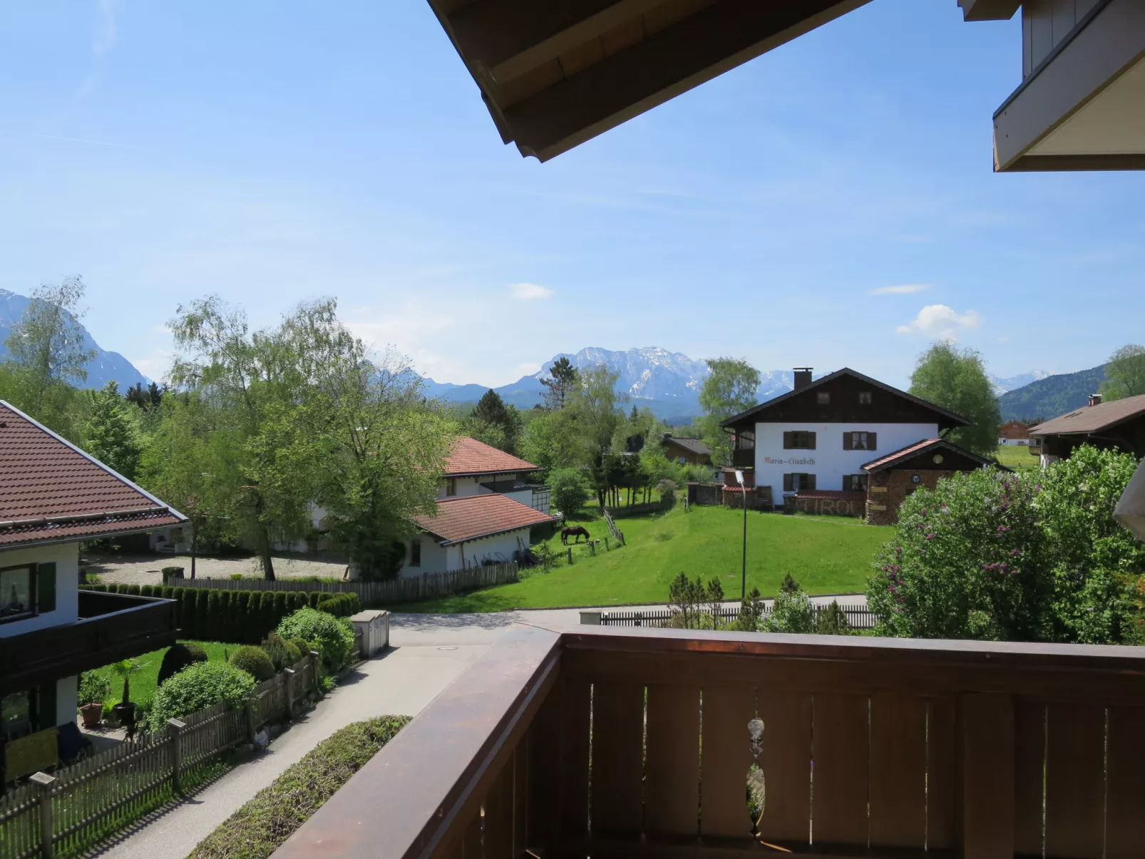 Flösserstrasse-Outside
