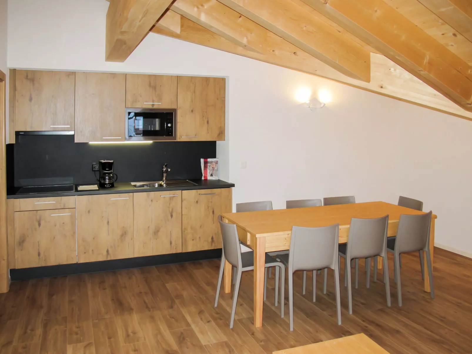 T-Resort La Tzoumaz 4p8-Drinnen