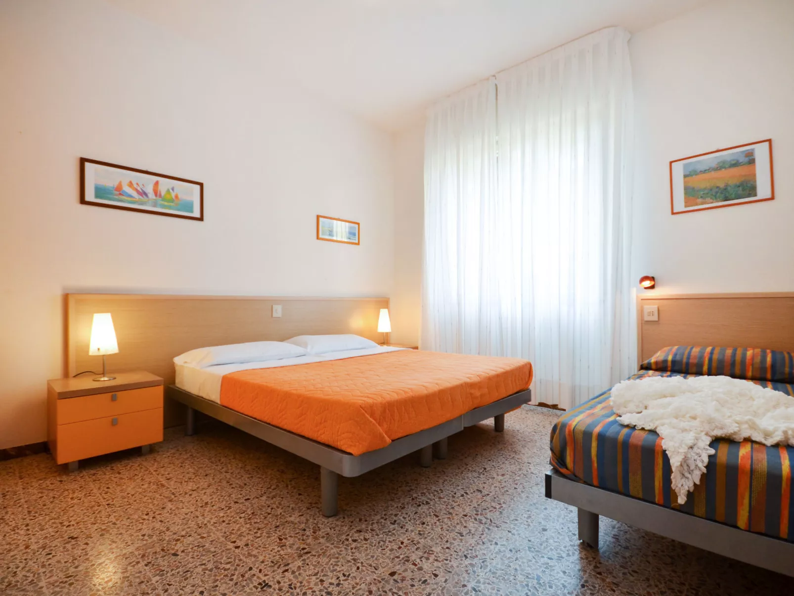 Giusi/Maria/Campiello/Cassiopea-Inside