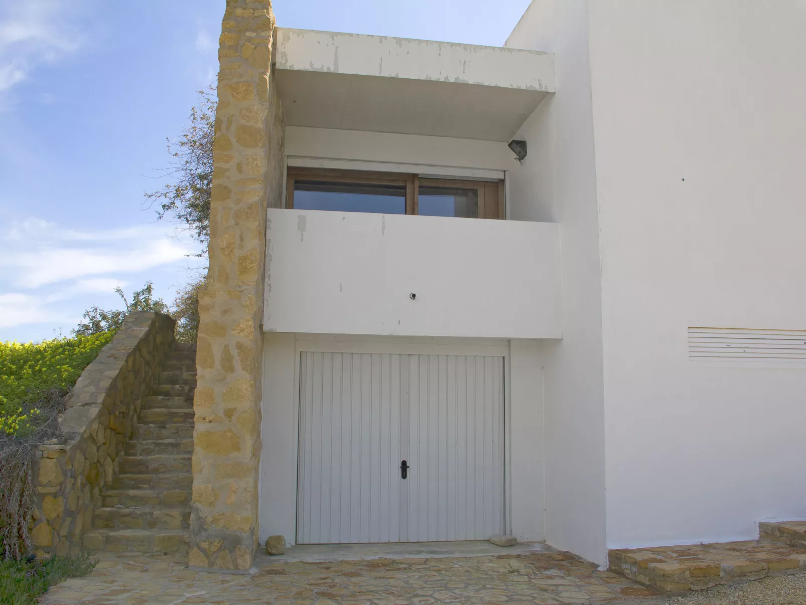 La Veleta-Outside