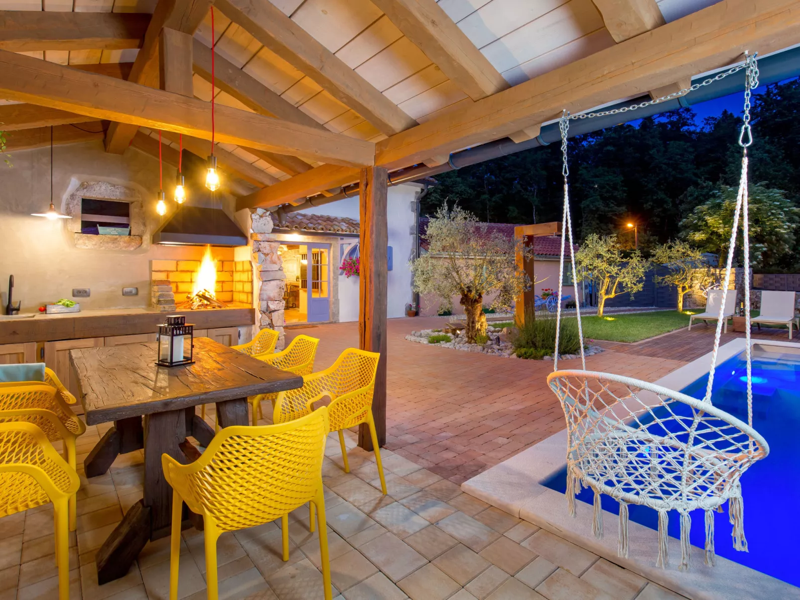 Villa Antonio-Outside