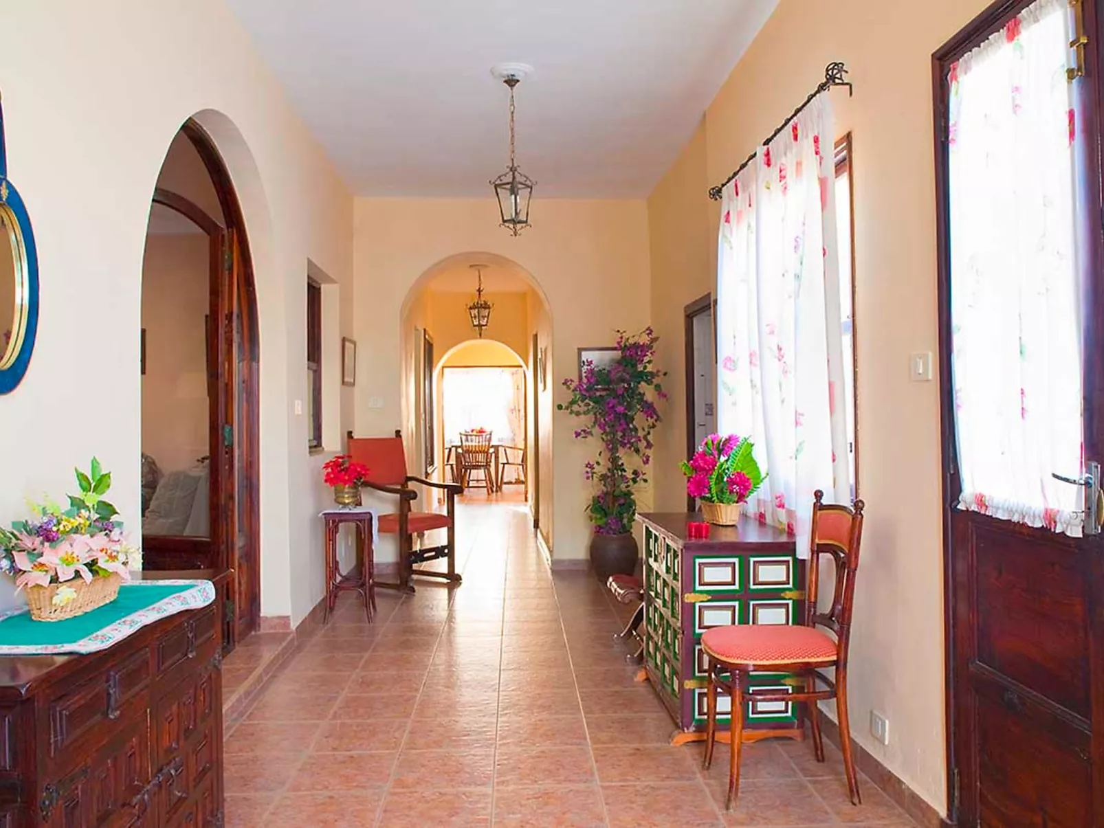Barreto-Inside