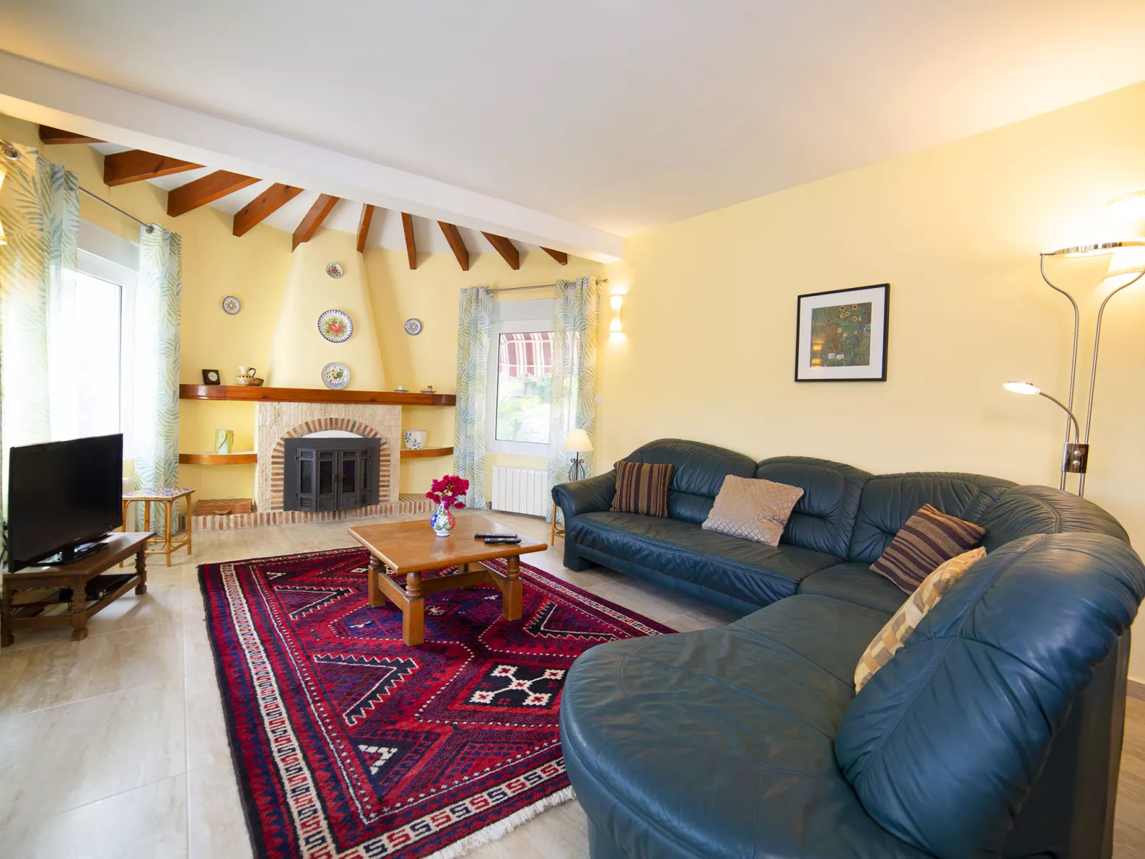 Casa Baladrar-Inside