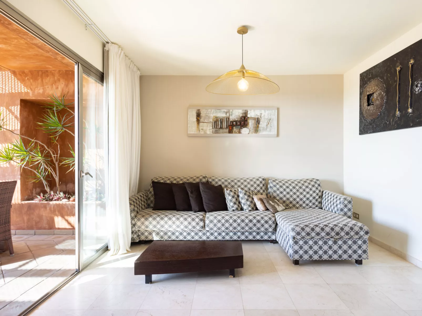 Duplex Bencomo-Inside
