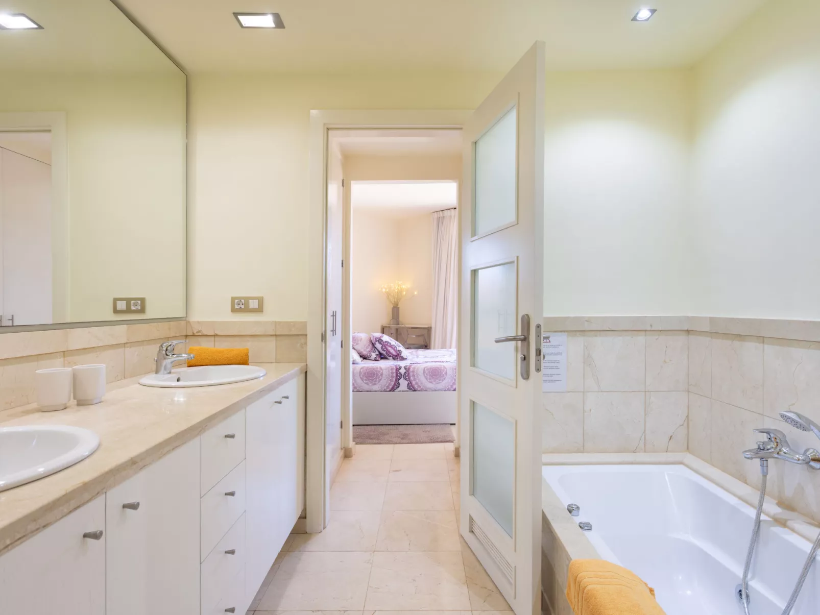 Duplex Bencomo-Inside