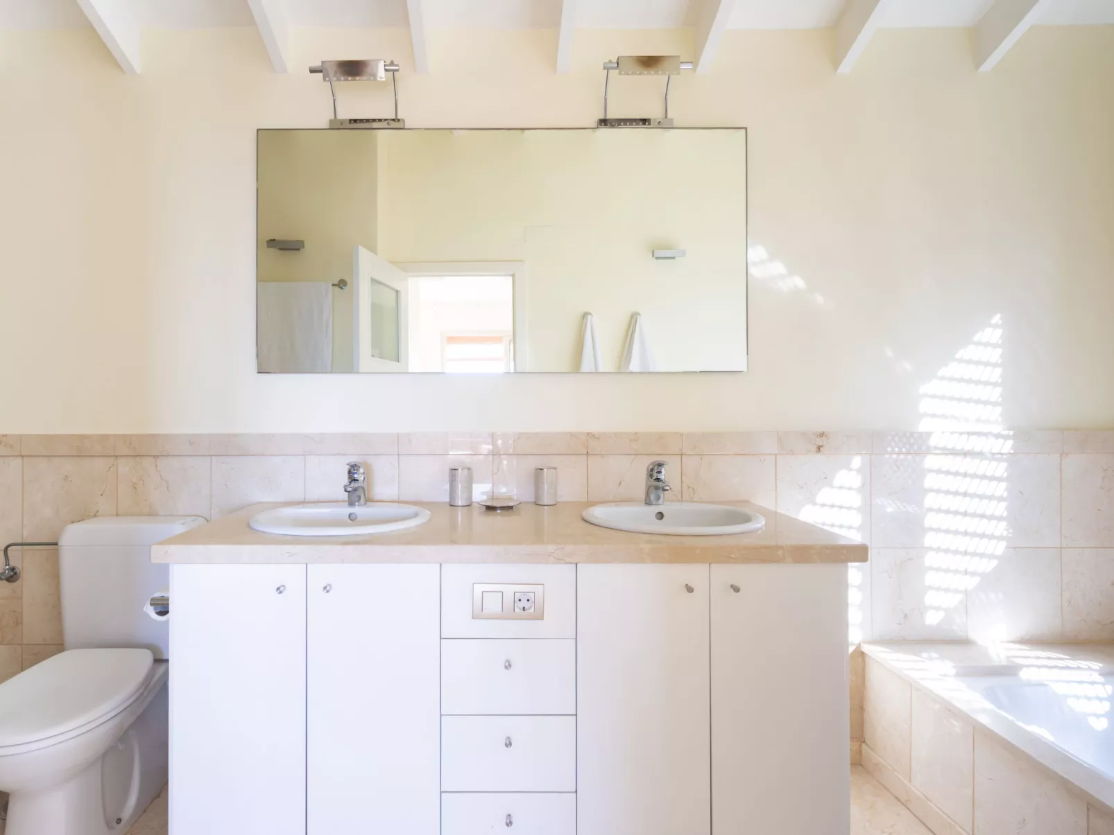 Duplex Bencomo-Inside