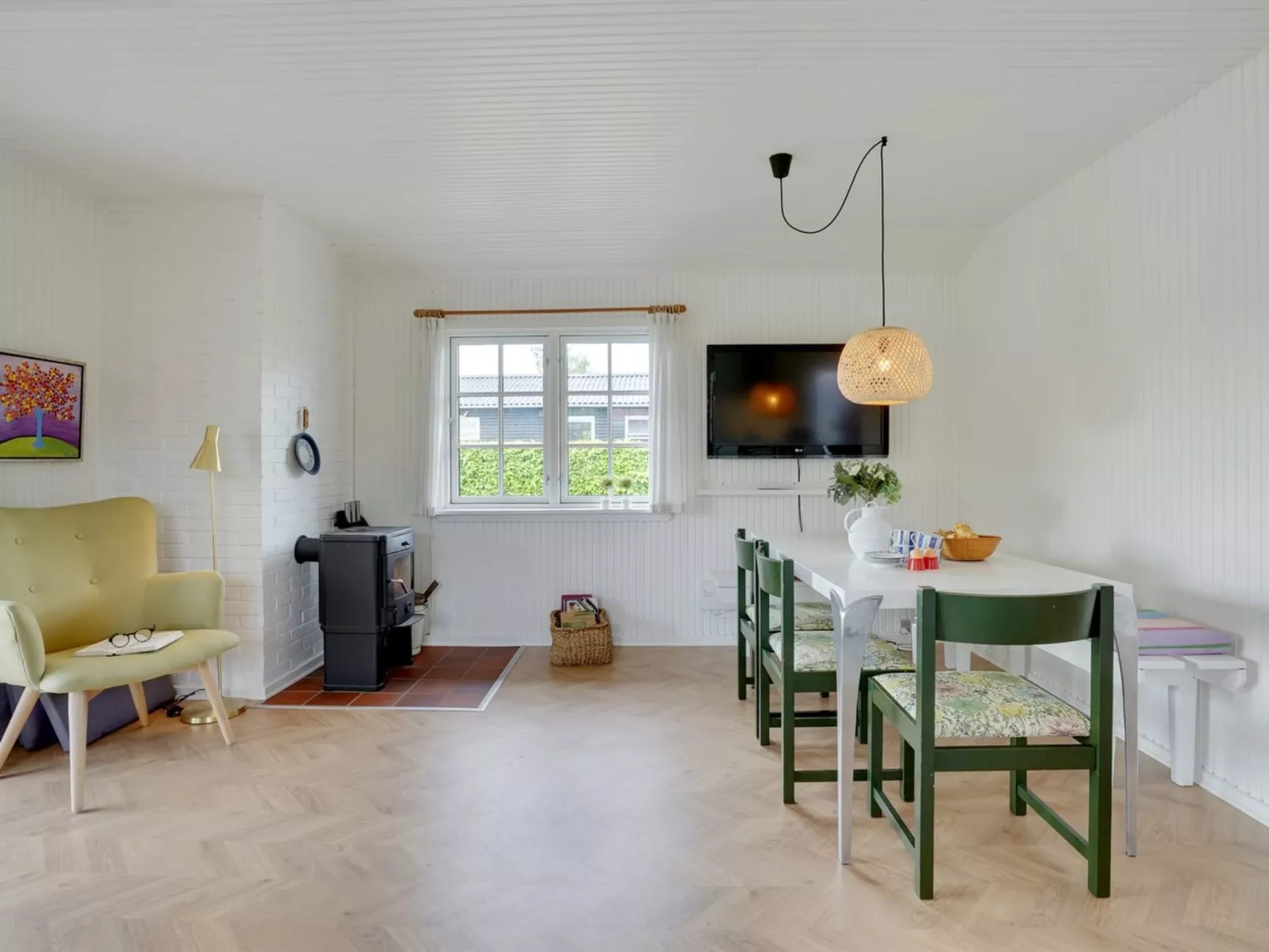 "Thomas" - 120m from the sea-Inside