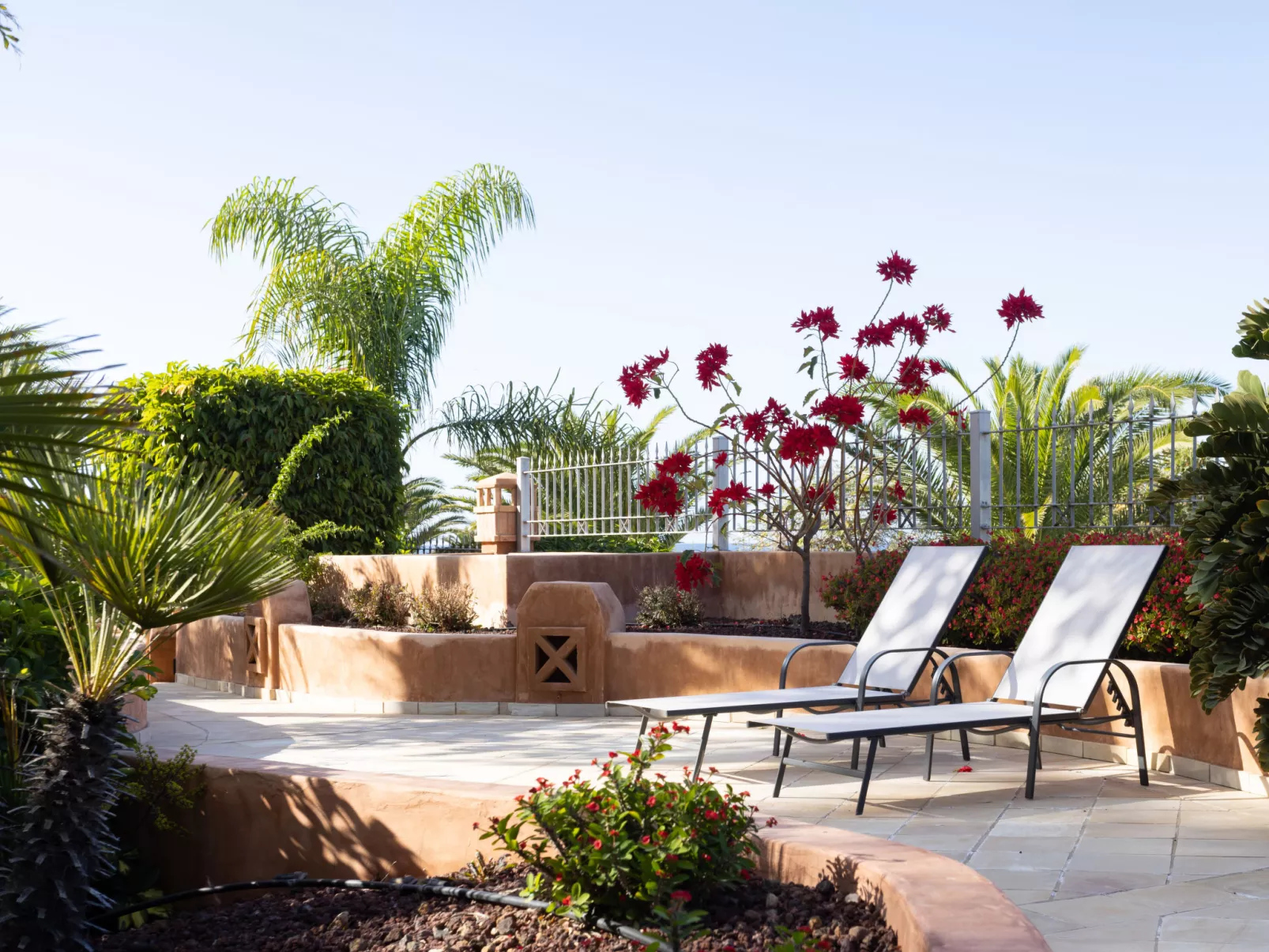 Duplex Bencomo-Outside