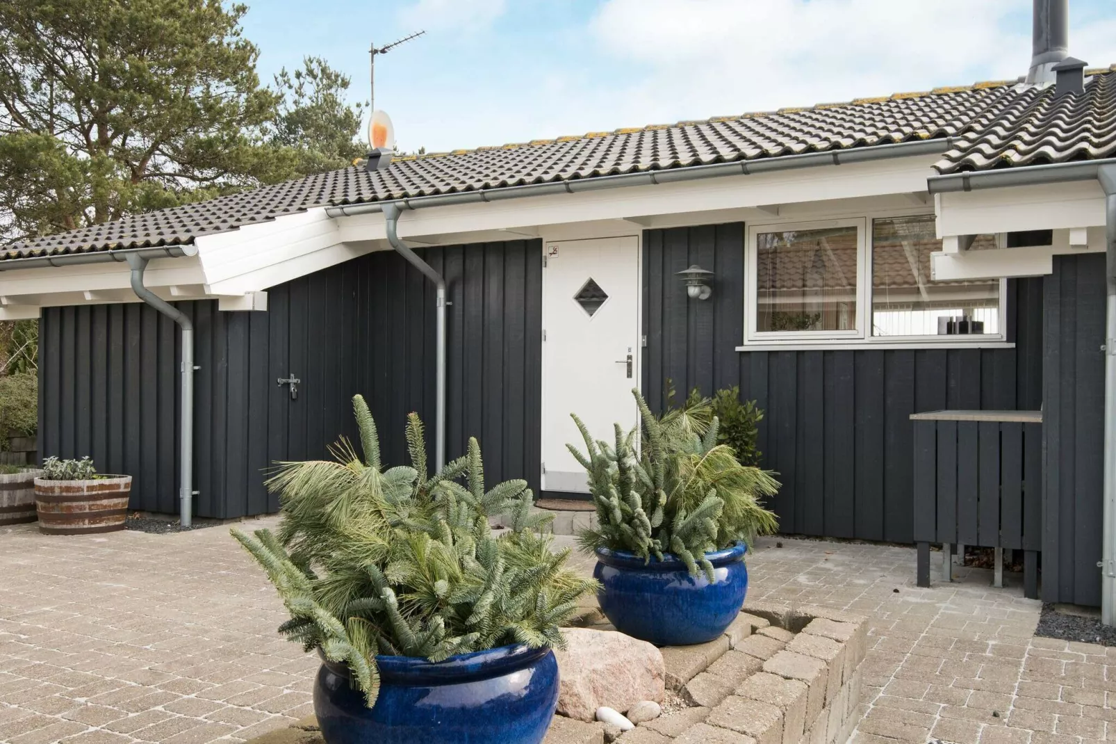 6 person holiday home in Ebeltoft