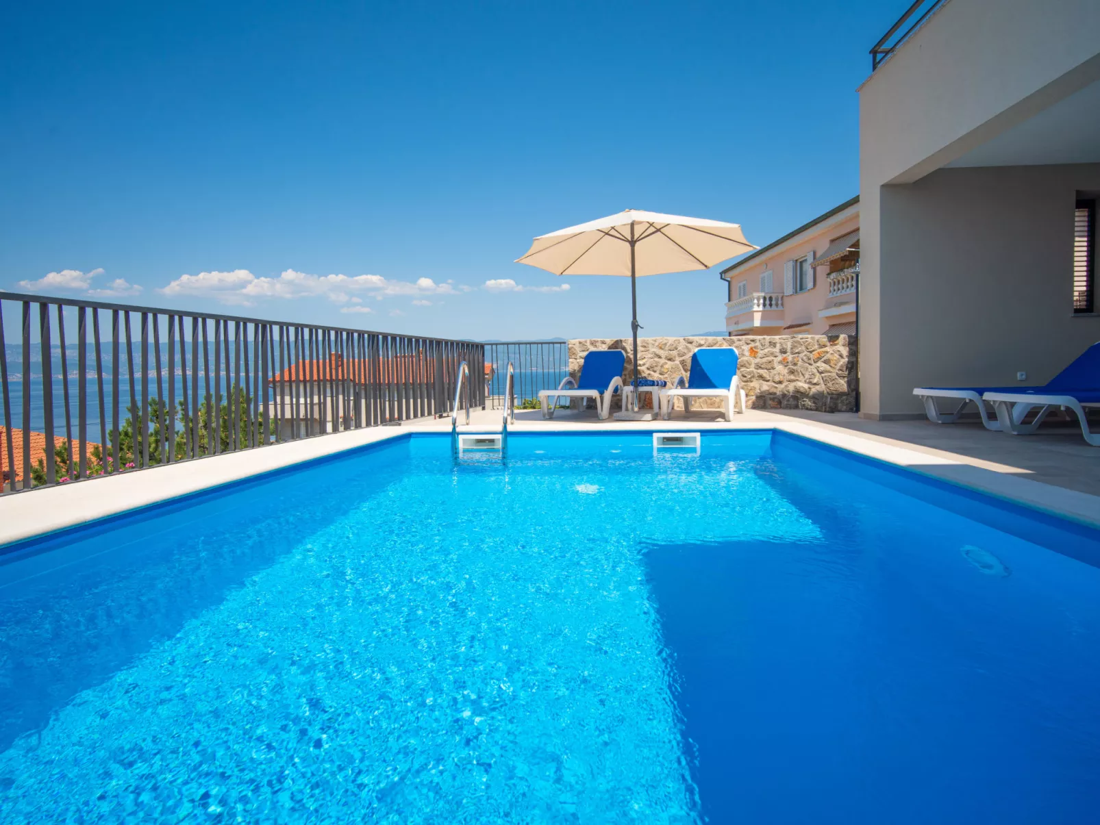 Villa Vali 2-Outside