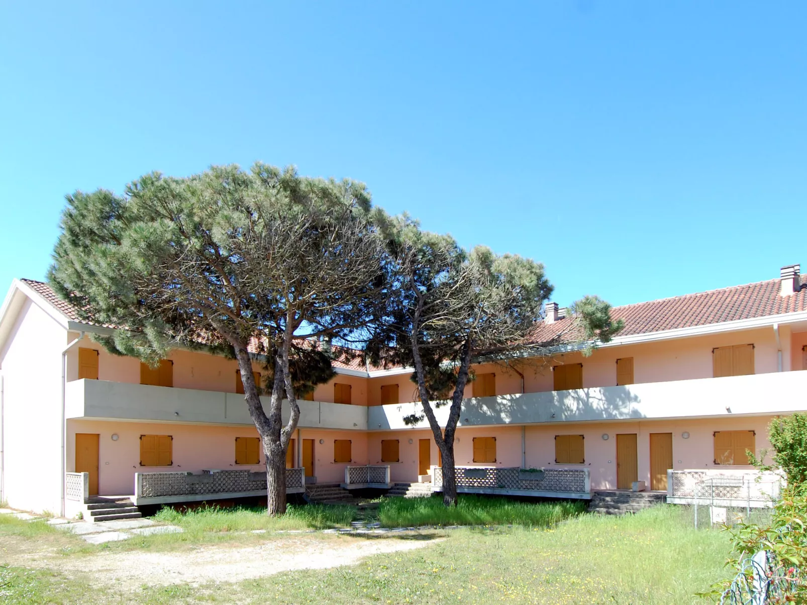 Casa Lucrezia-Outside