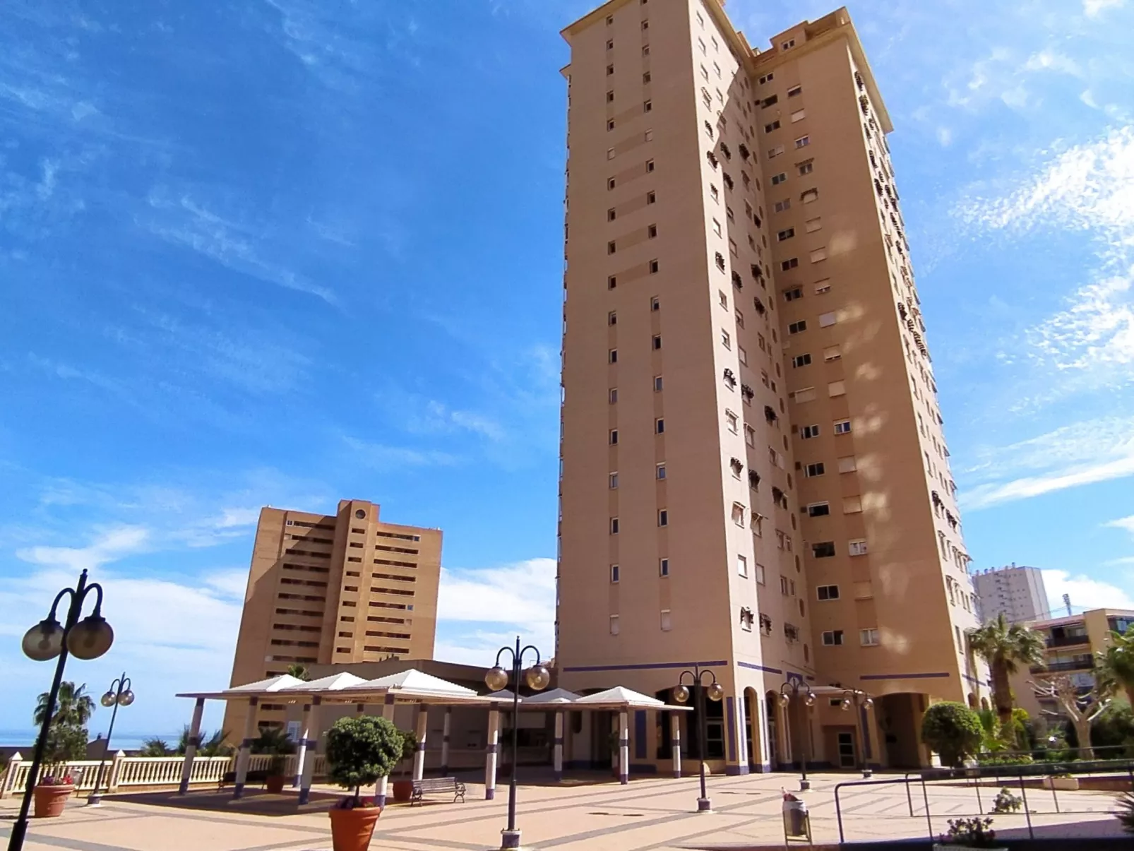 Bitacoras-Outside