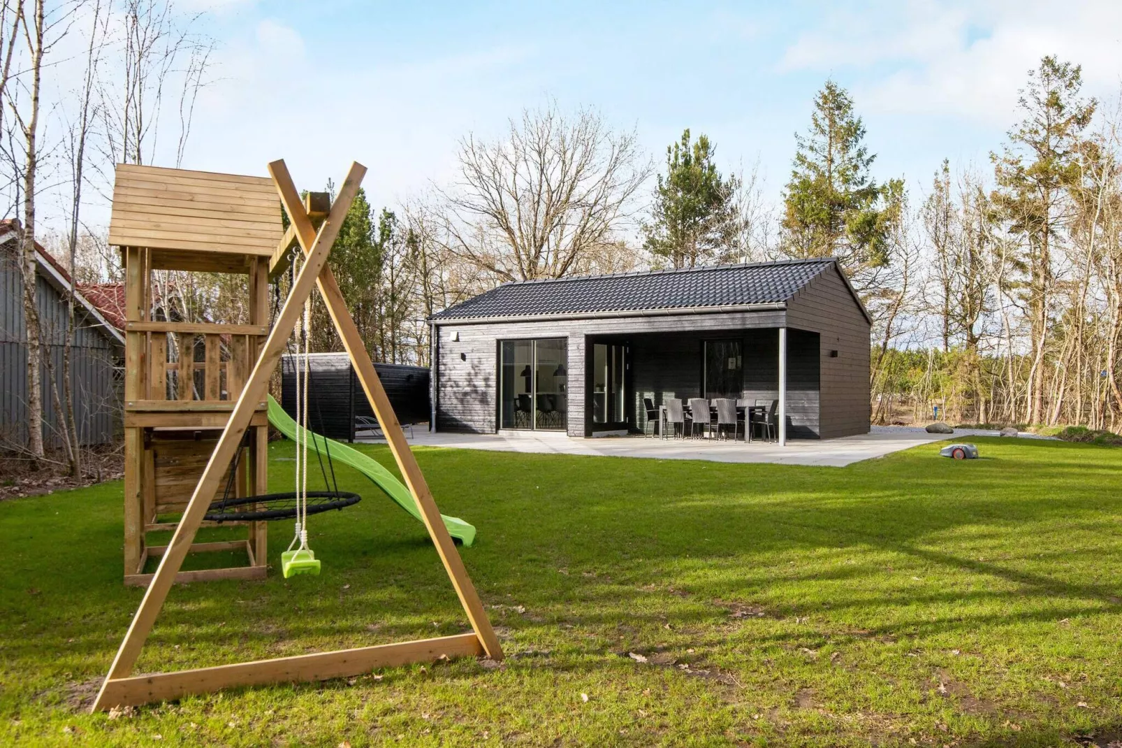 Luxury Lakeside Retreat-By Traum-View