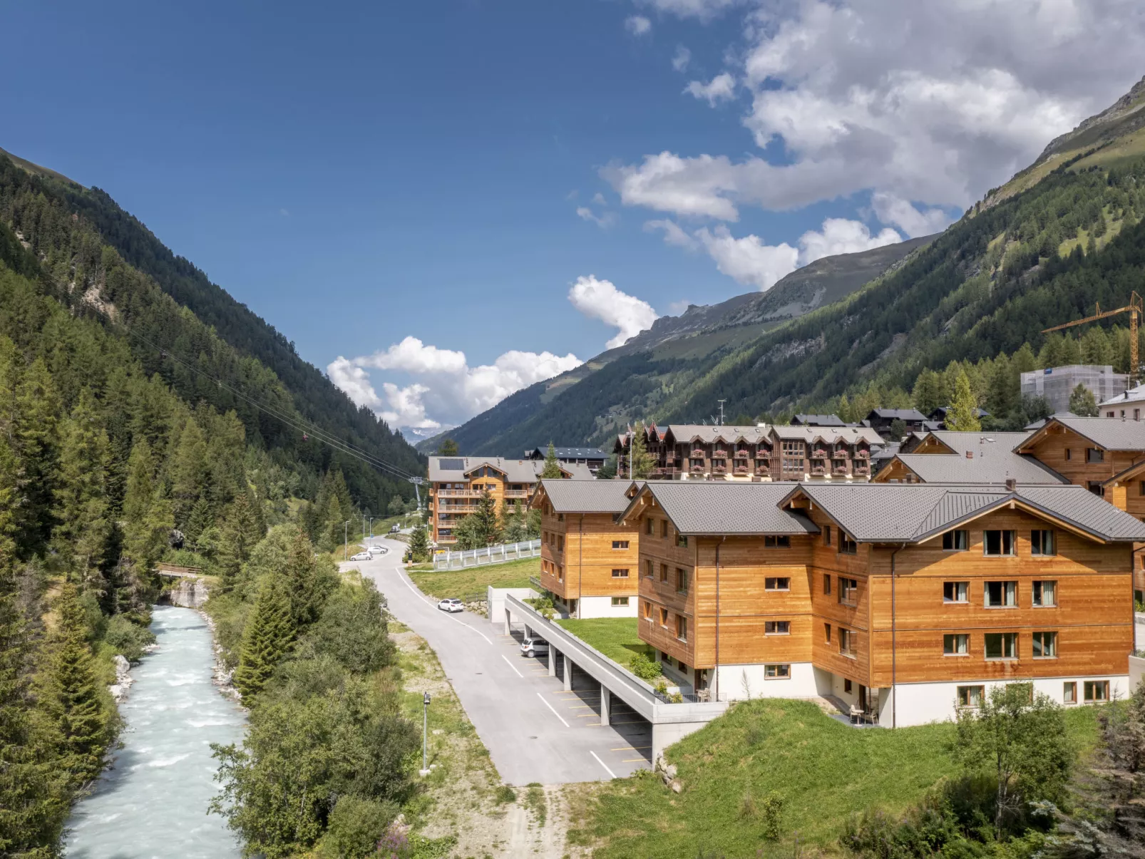 SWISSPEAK Resorts Zinal-Outside