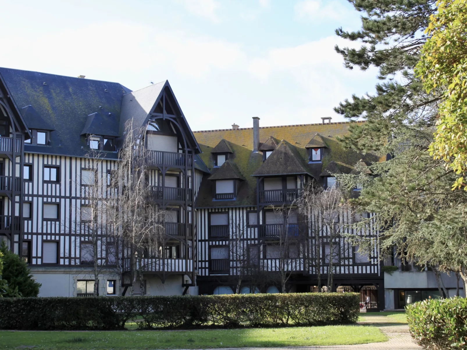 Les Jardins du Yacht Club-Dehors