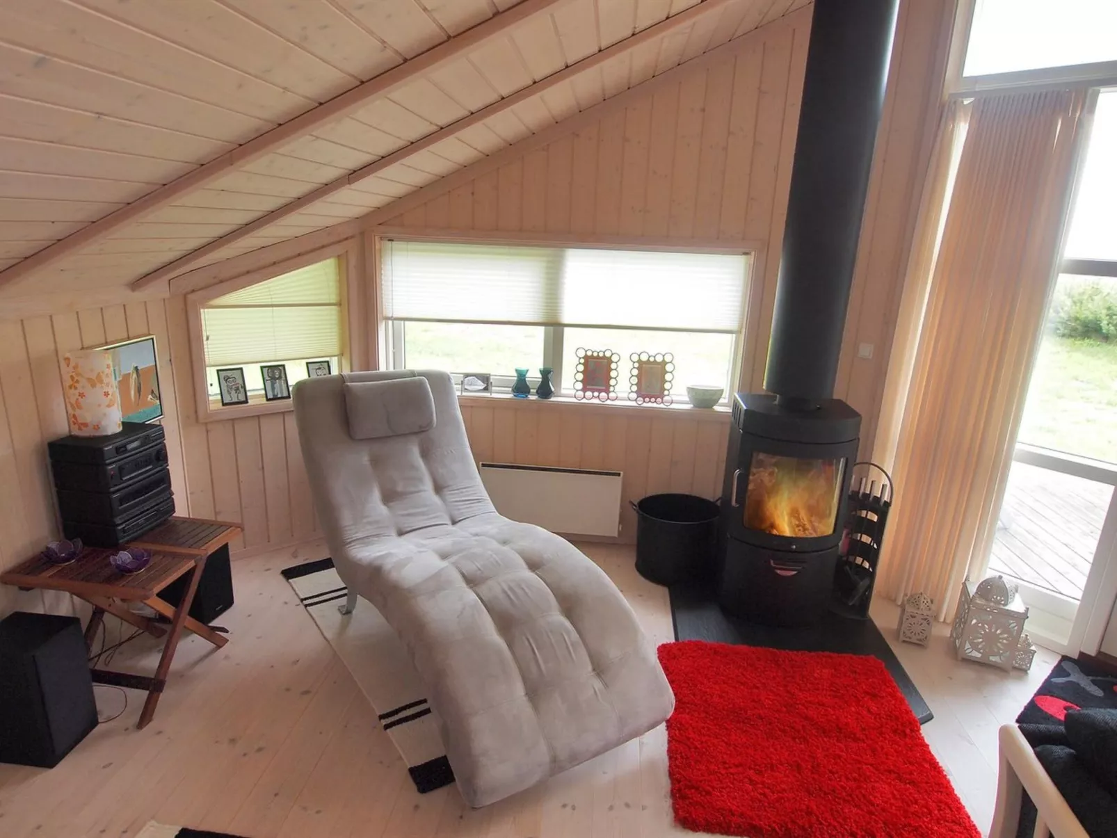 "Hane" - 150m from the sea-Inside