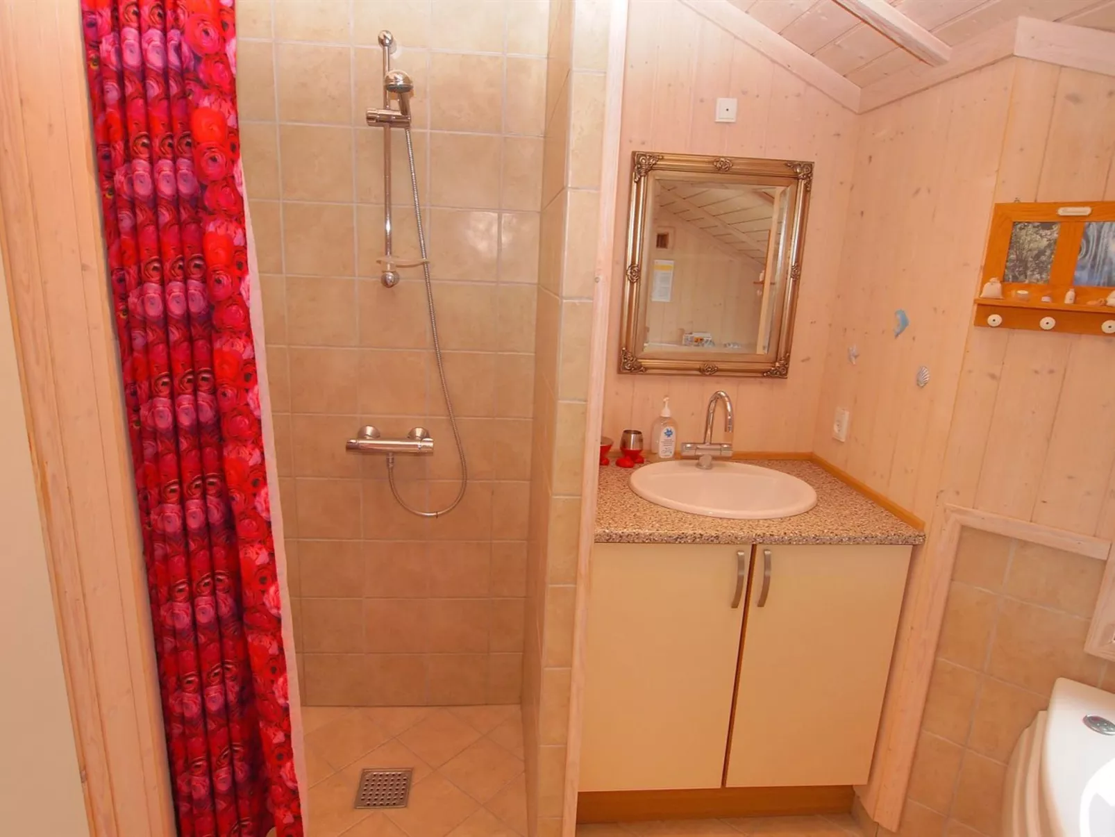 "Hane" - 150m from the sea-Inside