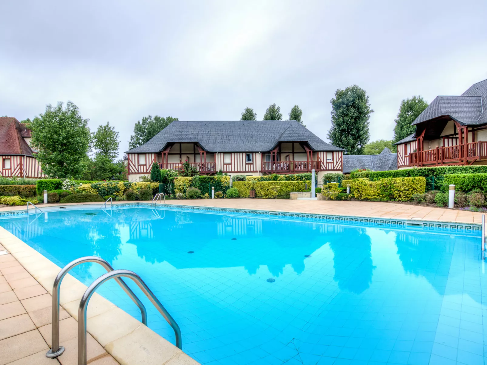 Domaine de Clairefontaine-Outside