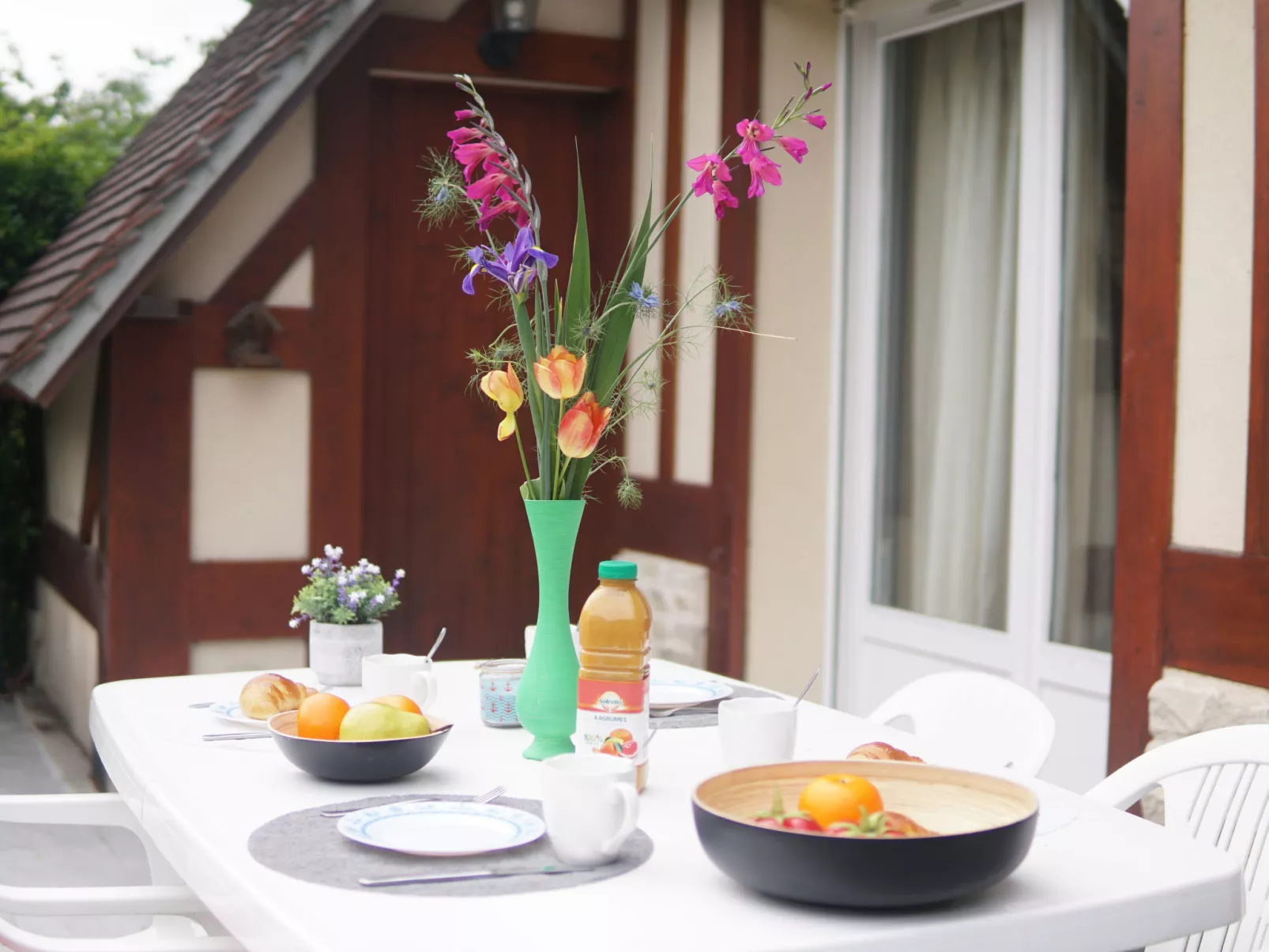 Domaine de Clairefontaine-Outside