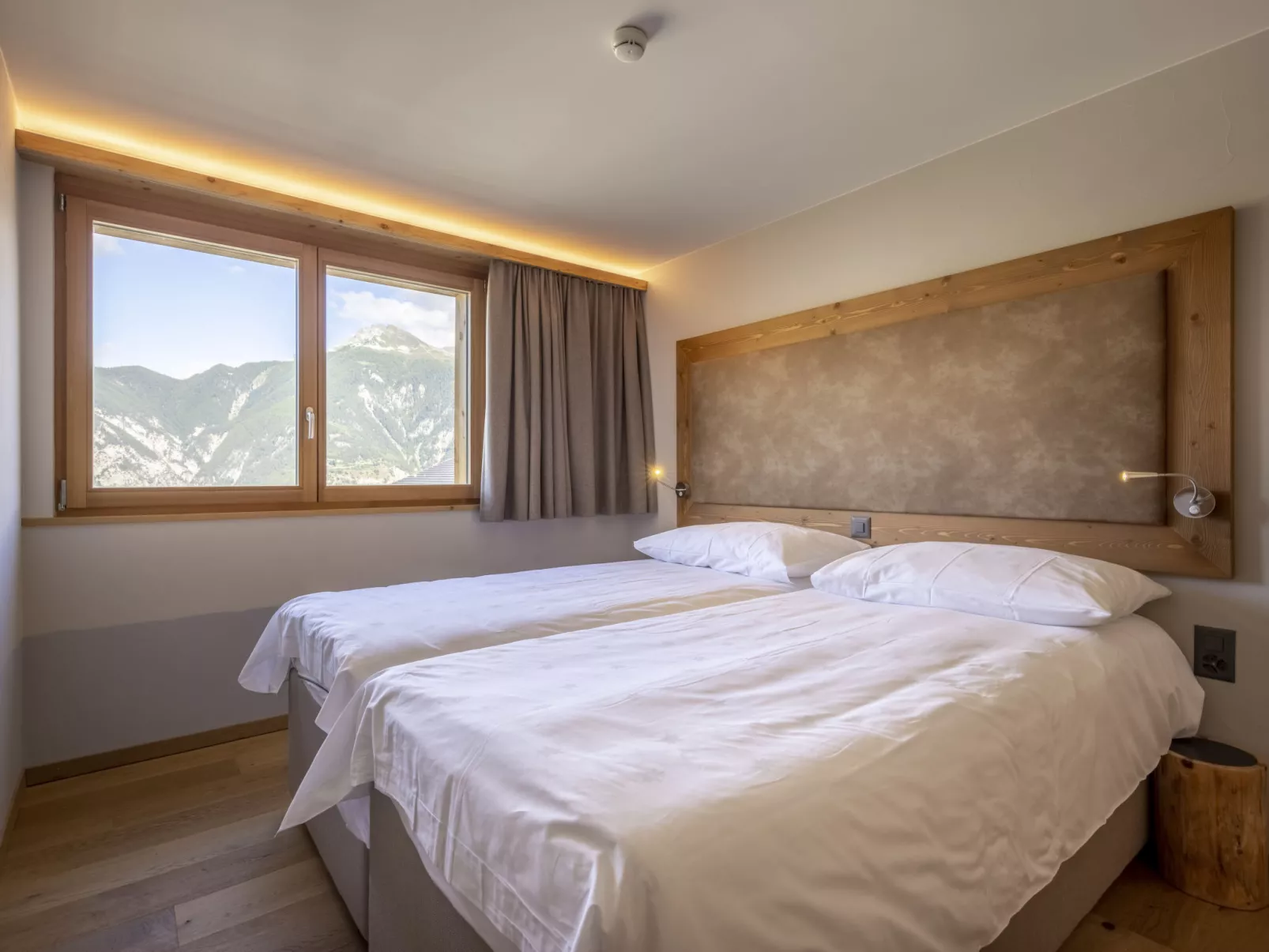 SWISSPEAK Resorts Vercorin-Inside