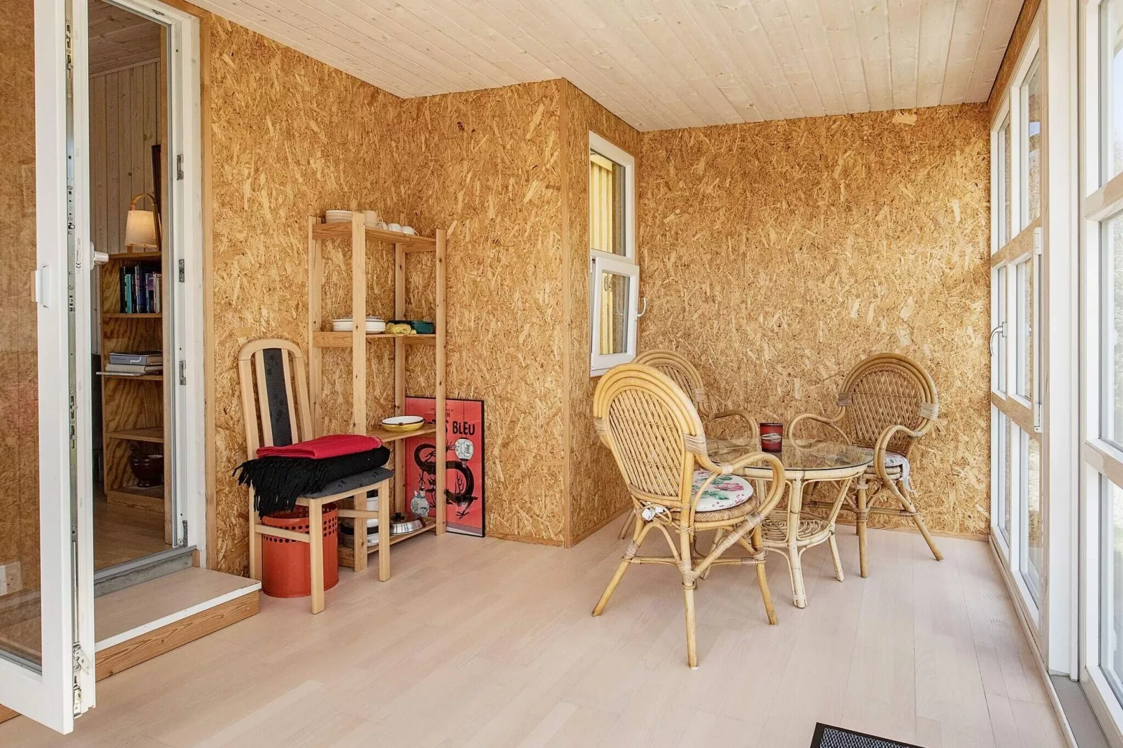Tranquil Nature Escape-By Traum-Indoor