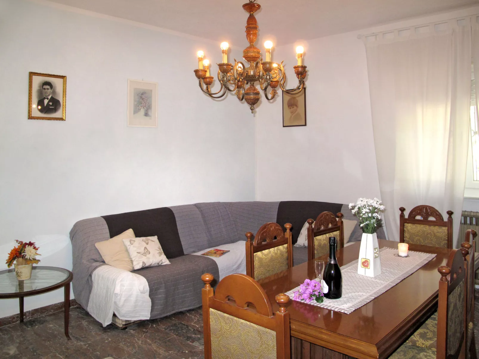 La Gerla-Inside