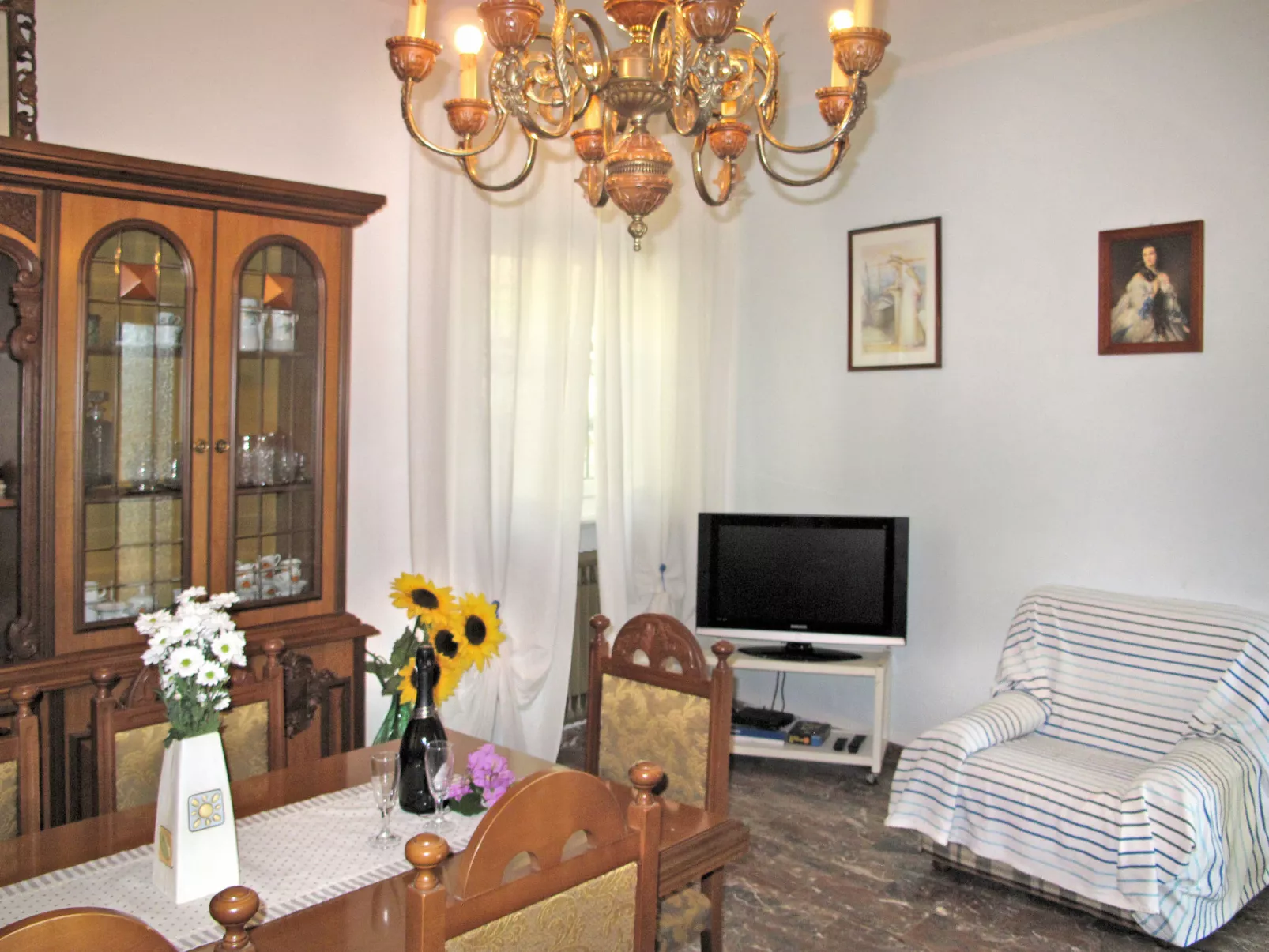 La Gerla-Inside